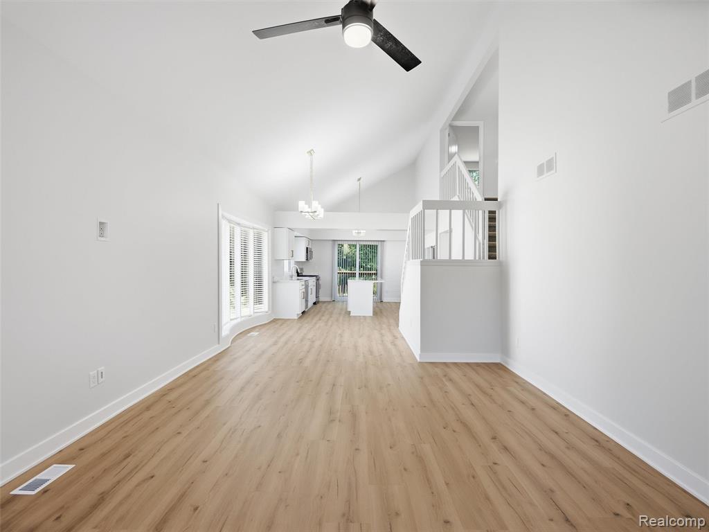 8365 22 Mile Road, Utica, MI 48317 — Photo 9