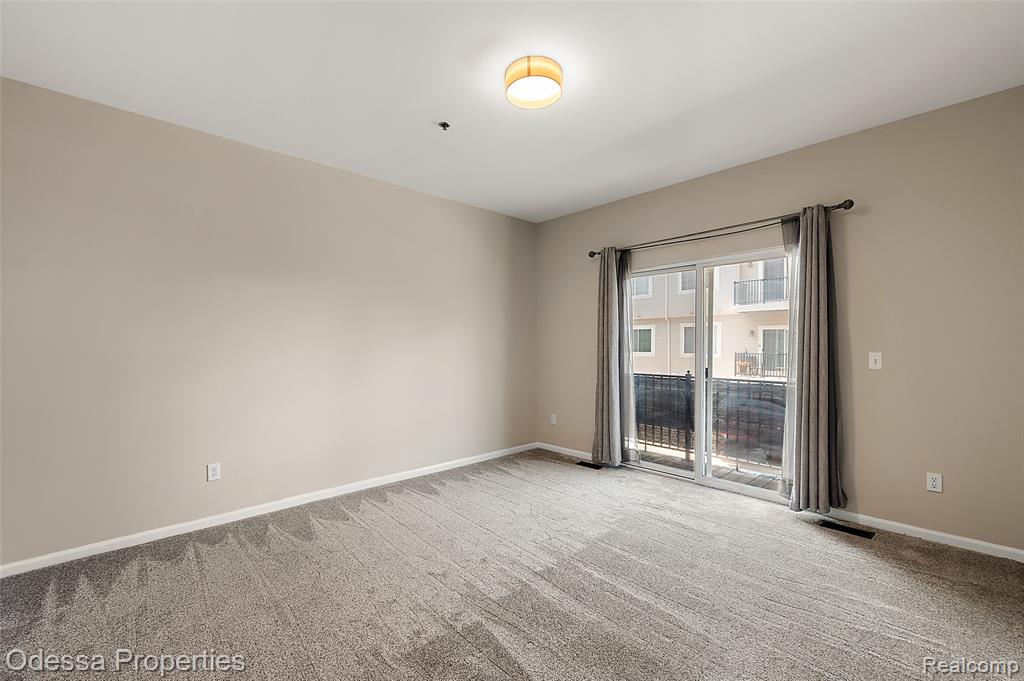 43103 Strand Drive, Sterling Heights, MI 48313 — Photo 13