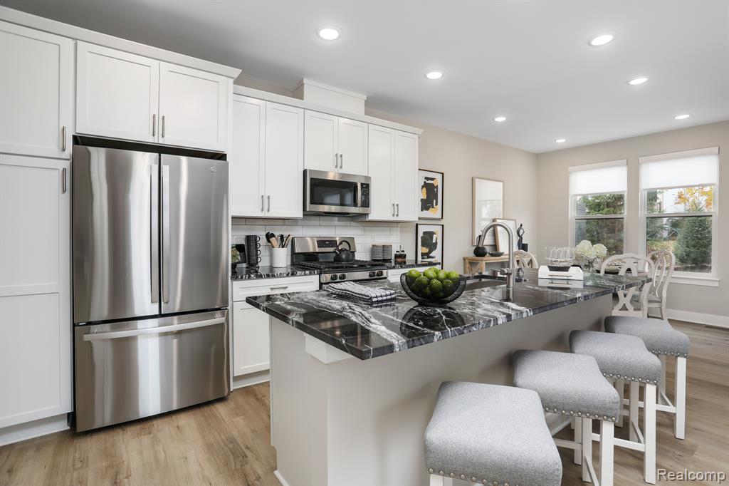 3018 Canopy Tree Way, 10, Ann Arbor, MI 48103 — Photo 11