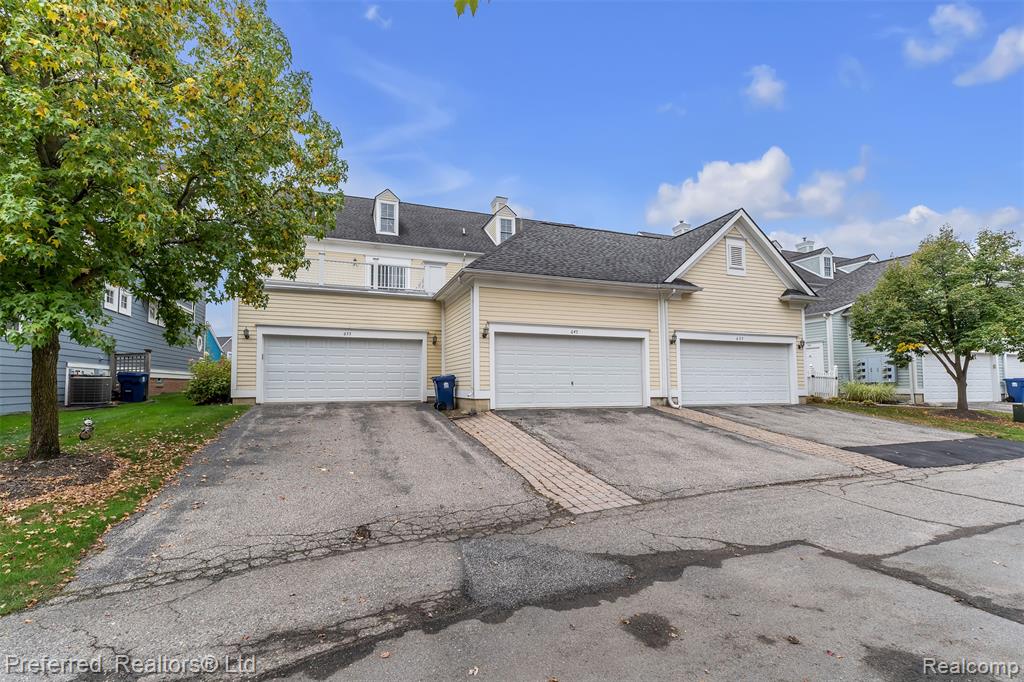 635 Constitution Street, Canton, MI 48188 — Photo 41