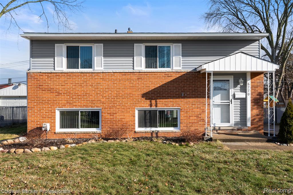 6770 Caribou Street, Westland, MI — front exterior