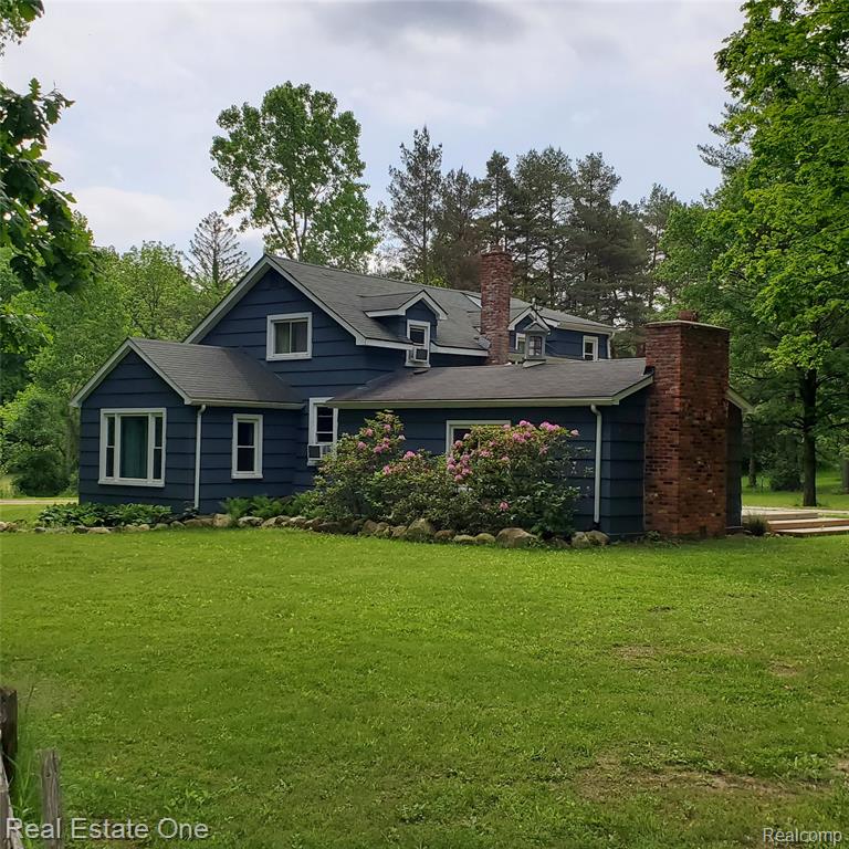 249 W Buell Road E, Oakland, MI