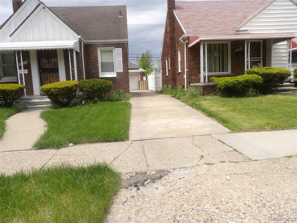 8235 Prest Street, Detroit, MI 48228 — Photo 2
