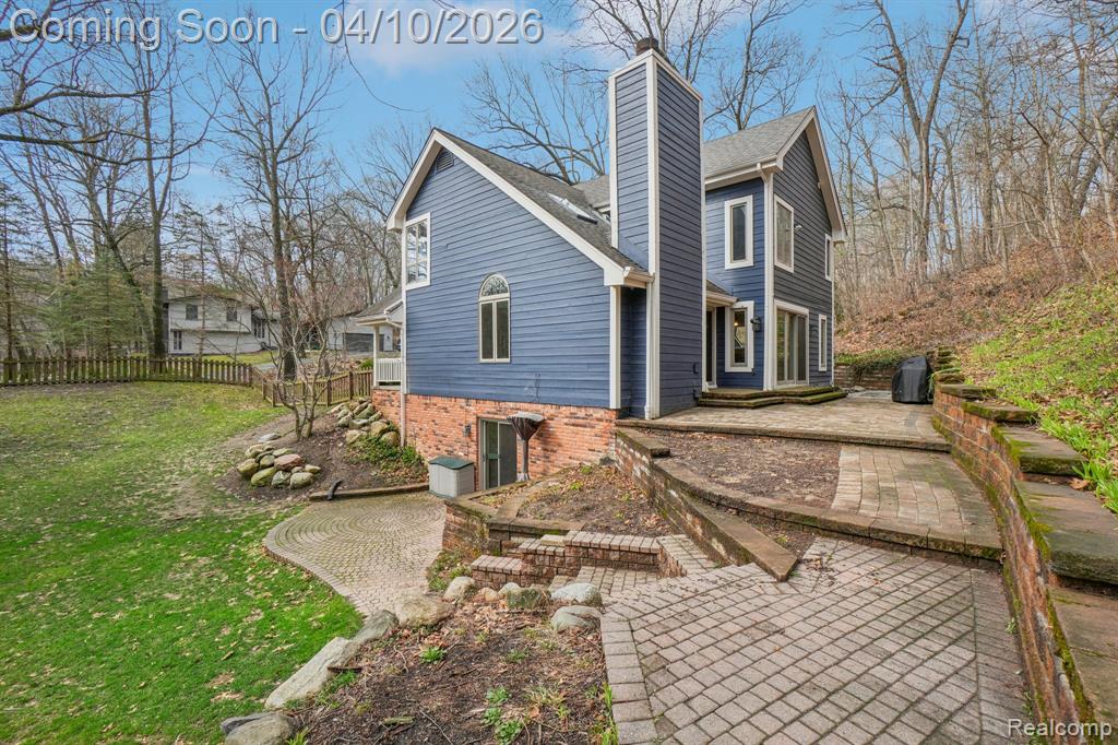 8933 Minne Wanna Road, Clarkston, MI 48348 — Photo 35
