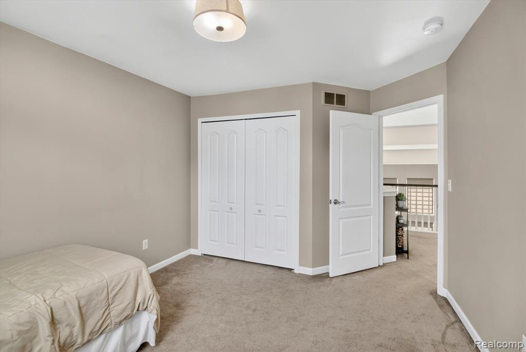49271 Laguna Drive, Van Buren, MI 48111 — Photo 27