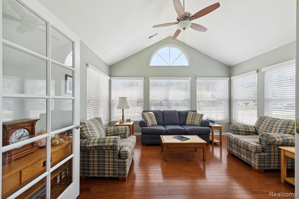36062 ABBEY Drive, Westland, MI — Photo 3