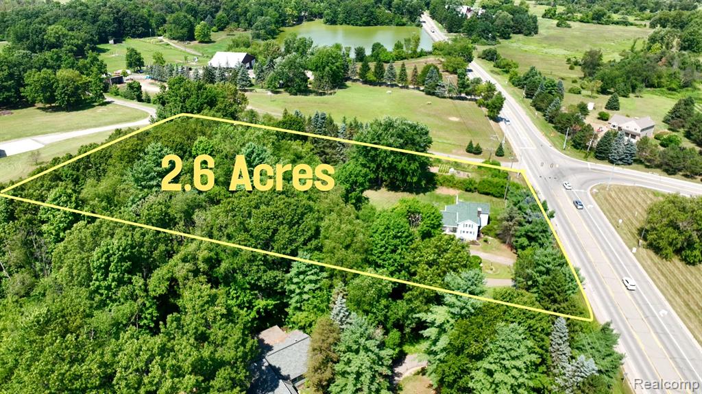 371 N Ortonville Road, Ortonville, MI 48462 — Photo 75