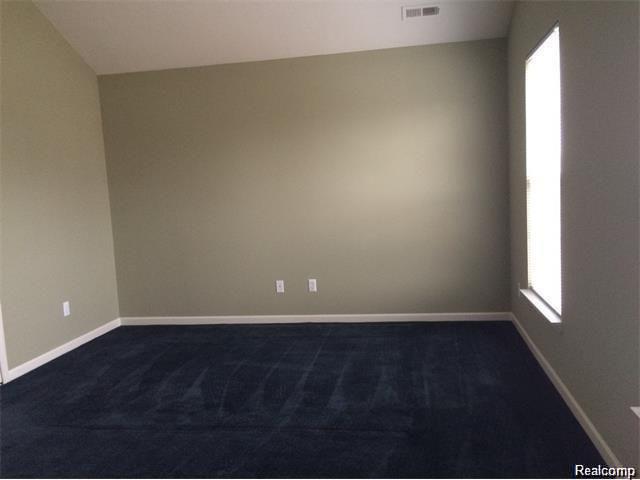 14210 Addington Drive, Commerce Twp, MI 48390 — Photo 13