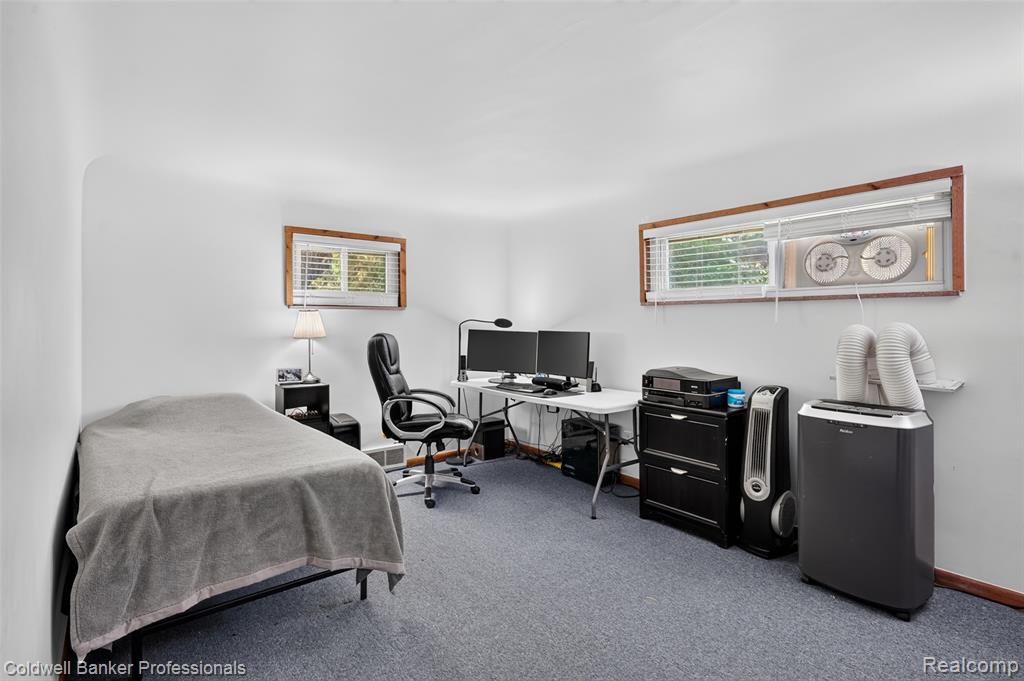7194 N Center Road, Mount Morris, MI 48458 — Photo 11
