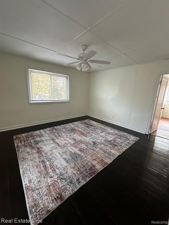 7060 ORCHARD Avenue, Warren, MI 48091 — Photo 15