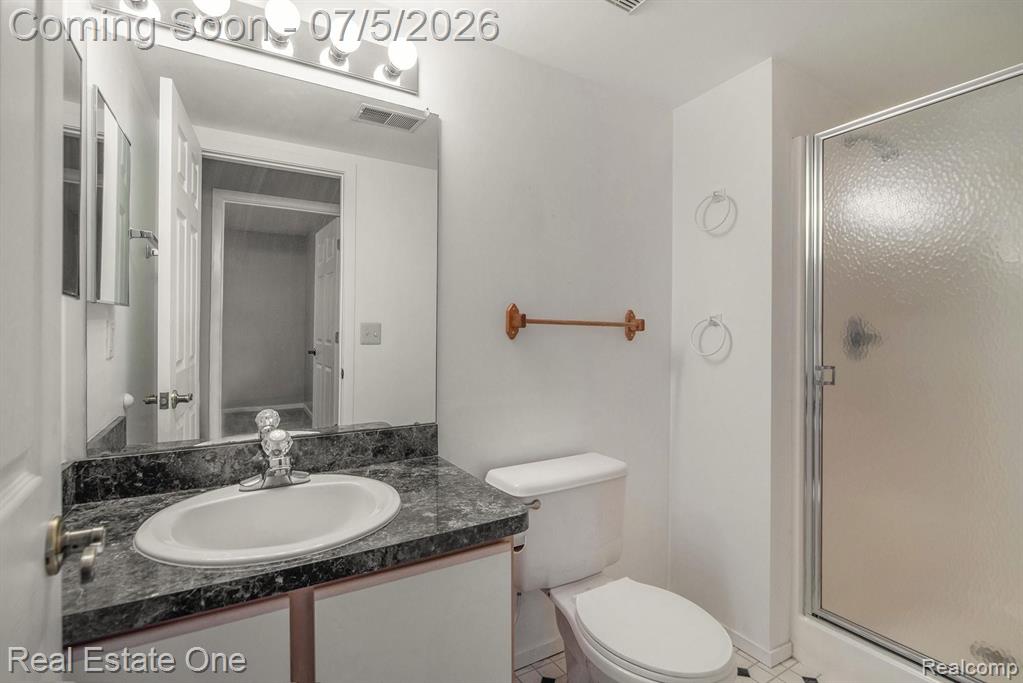 9527 GREENFIELD Court, Grand Blanc, MI 48439 — Photo 13