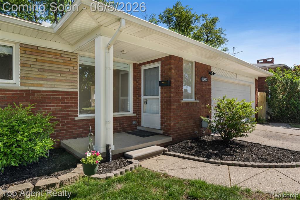 29492 Geraldine Drive, Warren, MI 48093 — Photo 3