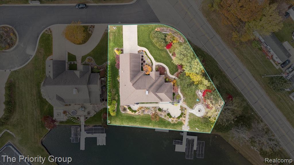 11467 Bay Shore Drive, Fenton, MI, 48430