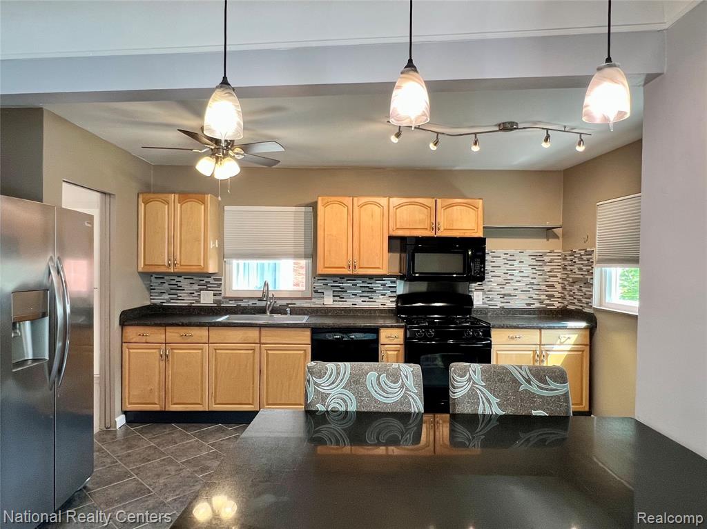 4436 Tulane Street, Dearborn Heights, MI 48125 — Photo 9