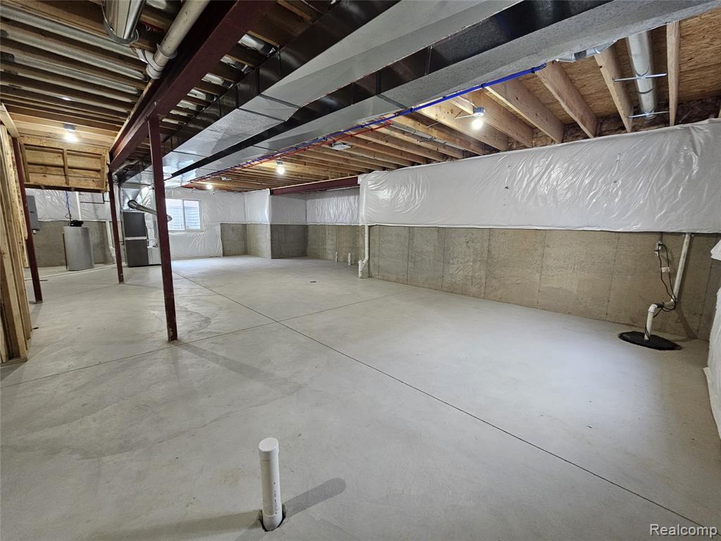 49241 London Bridge Drive, Macomb, MI 48042 — Photo 30