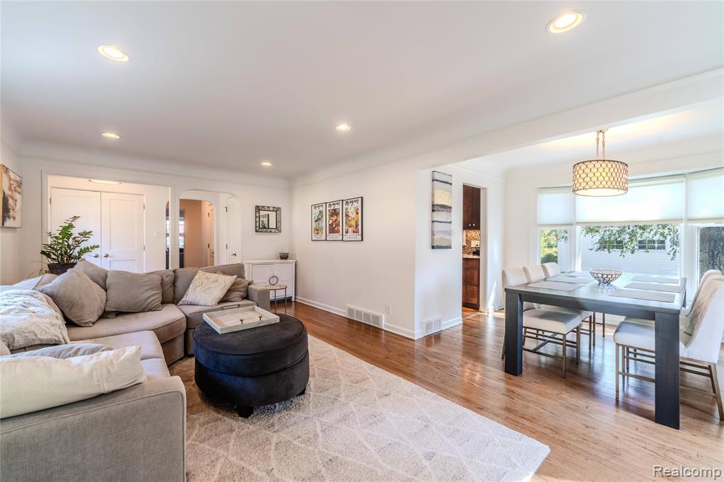 16991 Kirkshire Avenue, Beverly Hills, MI 48025 — Photo 5