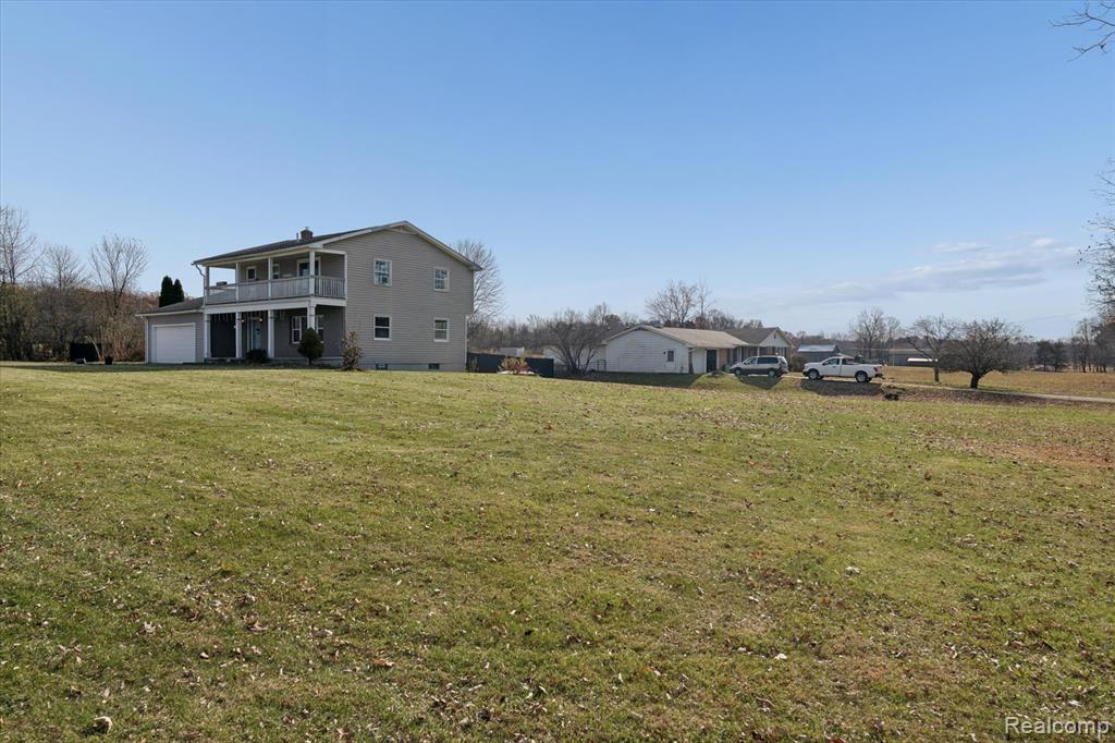 6024 E Holly Road E, Holly, MI 48442 — Photo 4