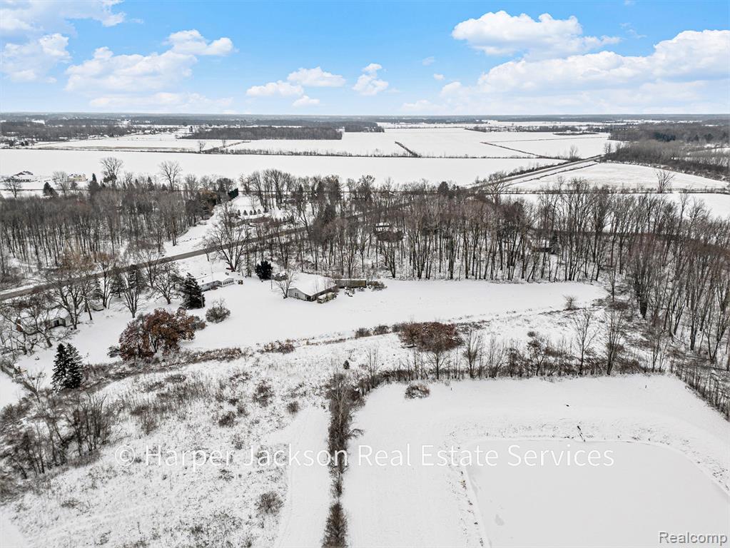 11637 E Lansing Road, Durand, MI 48429 — Photo 38