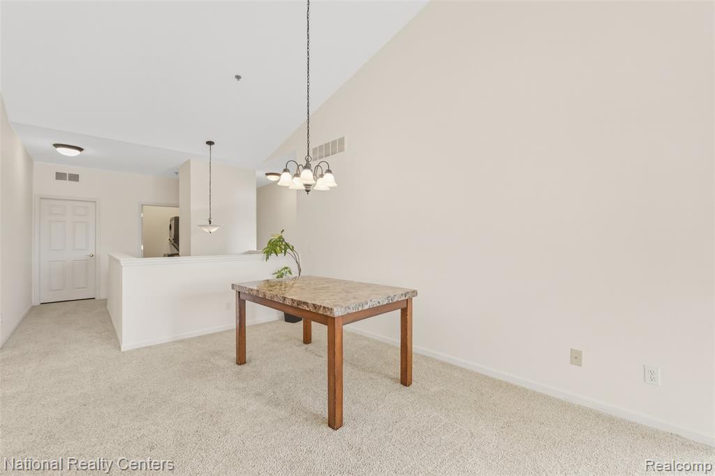 5905 High Pointe Court, Brighton, MI 48116 — Photo 8