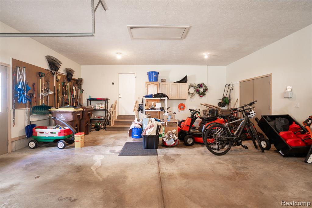 807 Oneida Woods Trail, Grand Ledge, MI 48837 — Photo 41