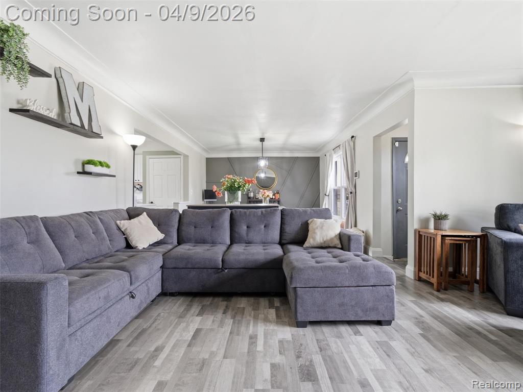 23151 Schroeder Avenue, Eastpointe, MI 48021 — Photo 14
