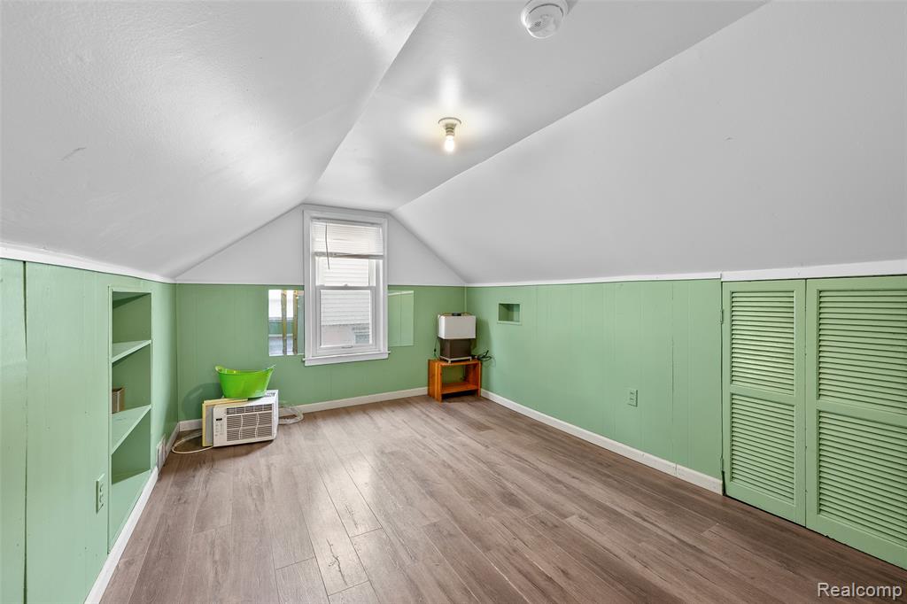 8460 Busko Avenue, Warren, MI 48093 — Photo 20