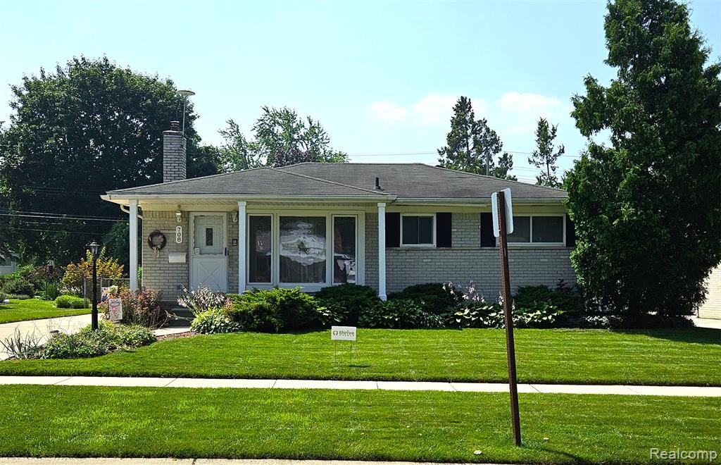 708 Knight Street, Milford, MI 48381 — front exterior