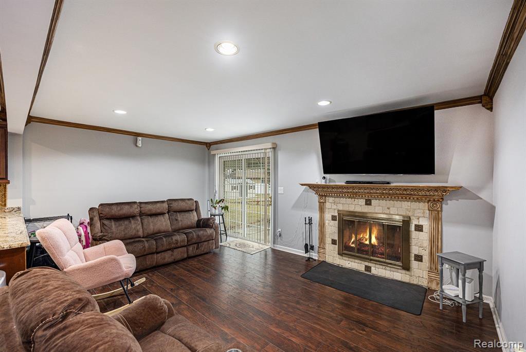 4238 Angeline Drive, Sterling Heights, MI 48310 — Photo 4