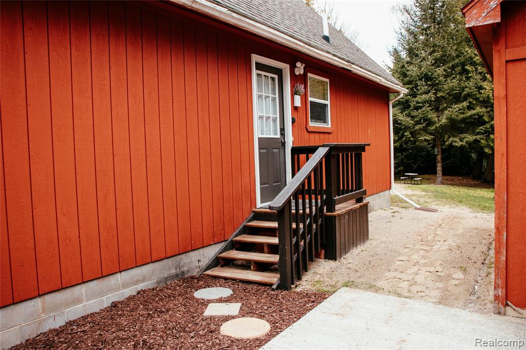 4981 Sherwood Drive, Oscoda, MI 48750 — Photo 4