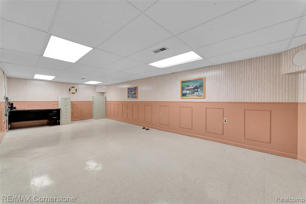 8219 Roselawn Street, Westland, MI — Photo 24