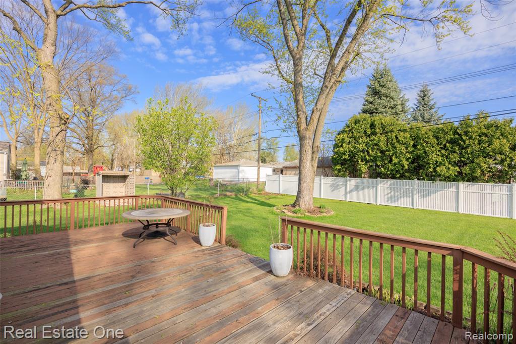 28612 Donnelly Street, Garden City, MI — Photo 27