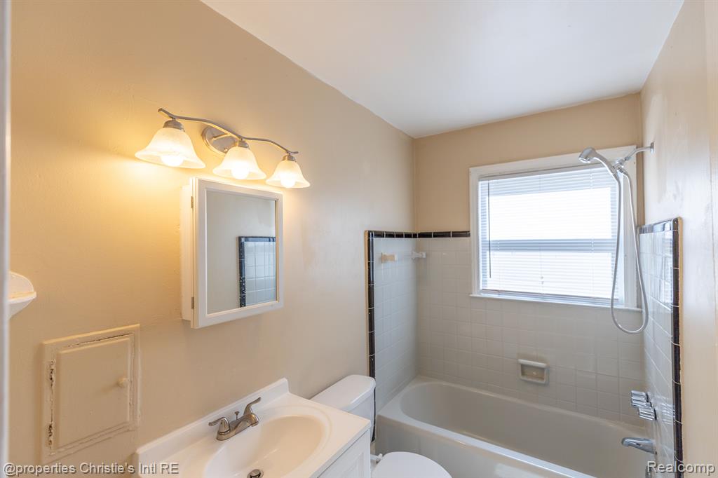 3738 S ETHEL Street, Detroit, MI 48217 — Photo 8