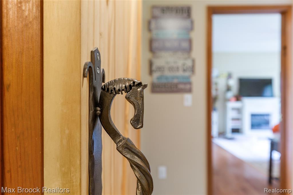4536 Crandall Road, Howell, MI 48855 — Photo 22