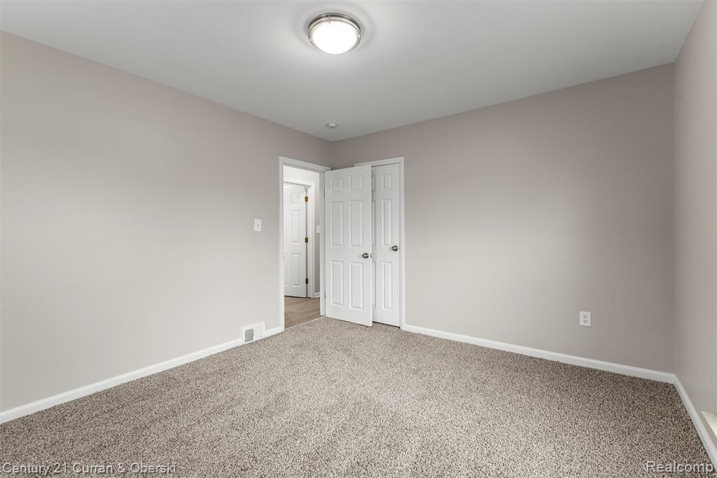 1046 6th Street, Wyandotte, MI 48192 — Photo 19