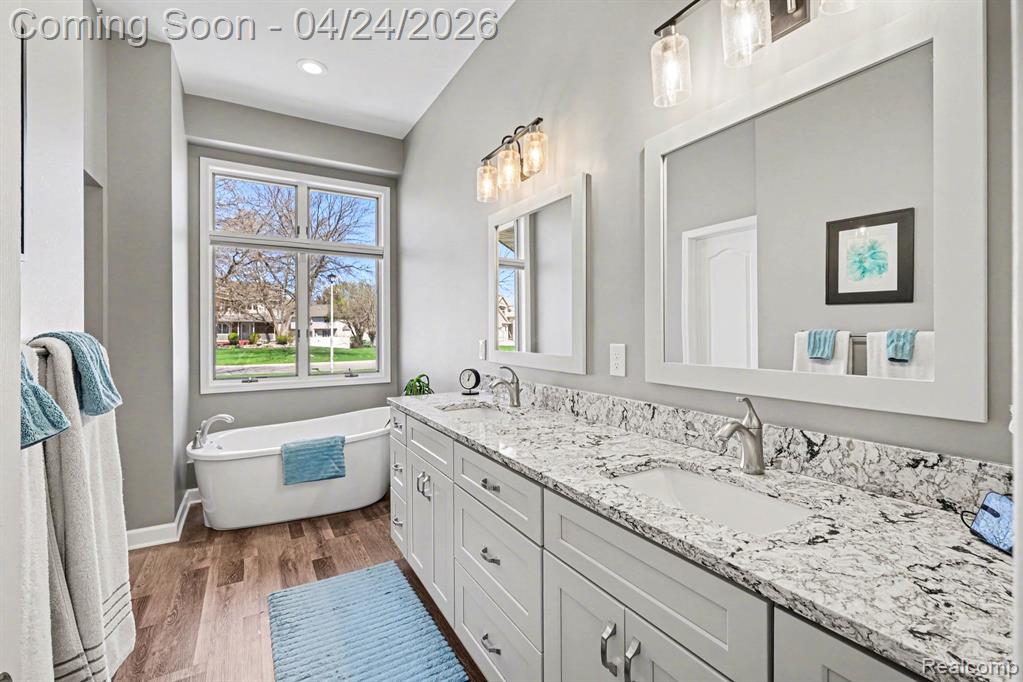 2370 Stonebrook Court, Flushing, MI 48433 — Photo 13