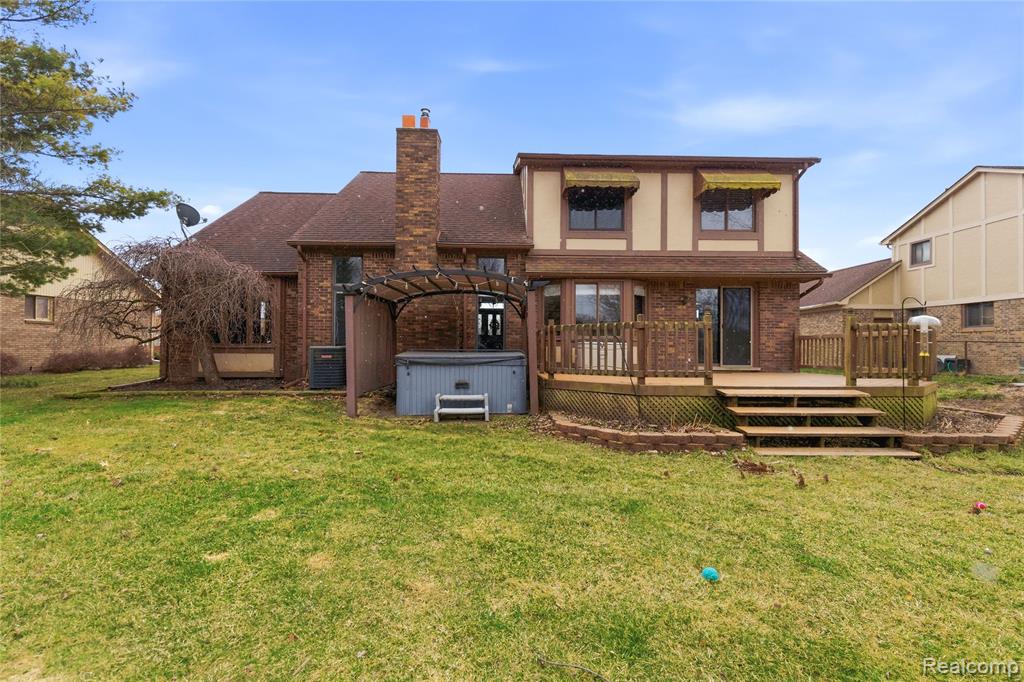 26525 Mapleridge Drive, New Baltimore, MI — Photo 40