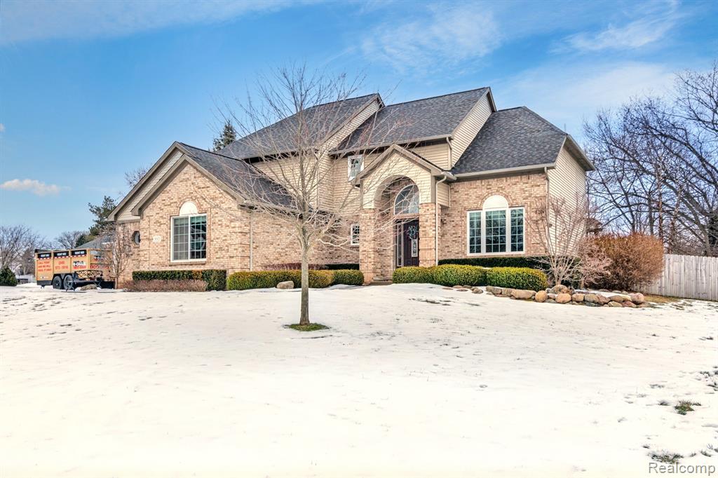 552 CROWN RIDGE Court, White Lake, MI — Photo 3