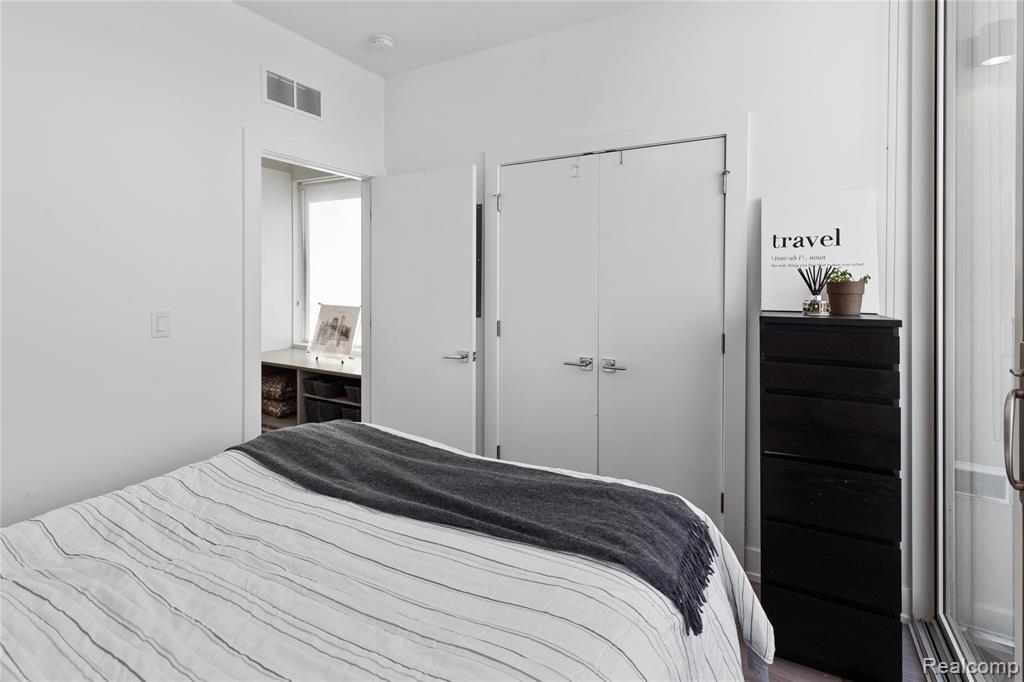 2820 John R Street, Detroit, MI 48201 — Photo 18