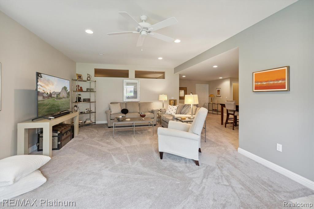 8927 Giovanni Ct, Howell, MI 48855 — Photo 31