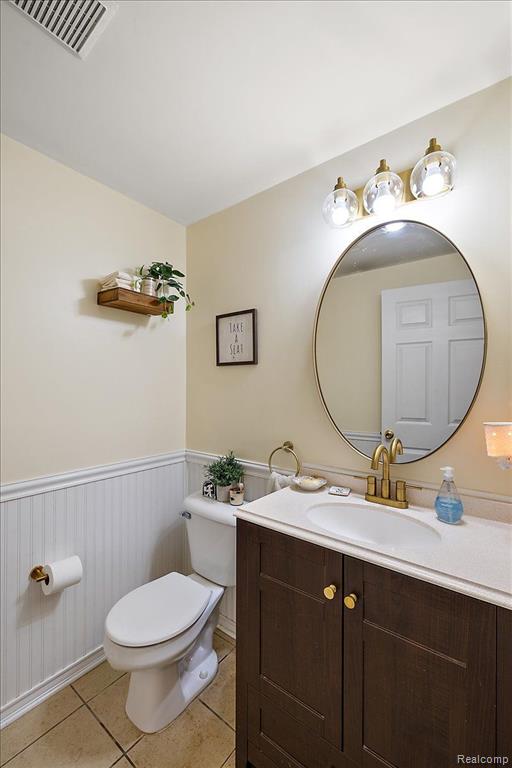 8958 SUNFLOWER, Whitmore Lake, MI 48189 — Photo 32