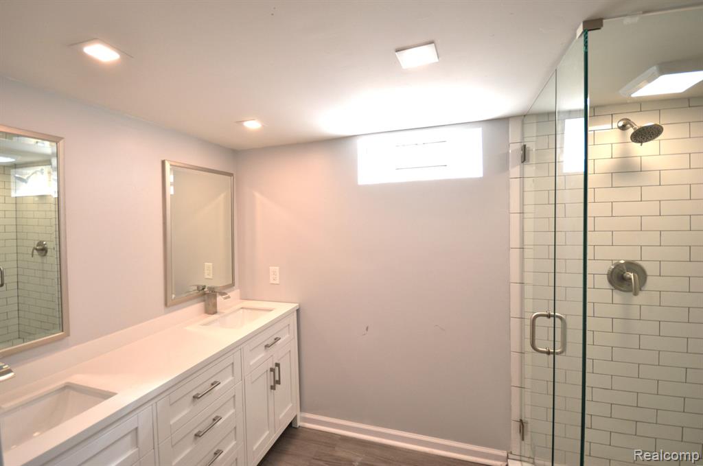 4082 ROYAL Avenue, Berkley, MI 48072 — Photo 20