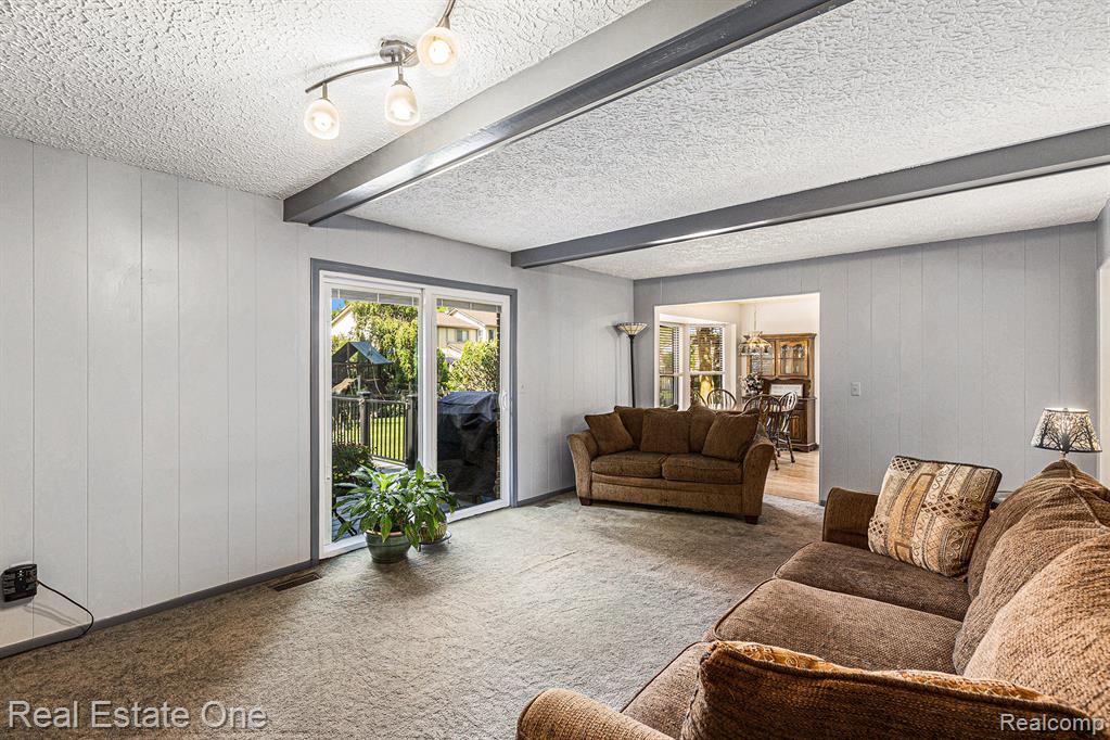 4336 Reilly Drive, Troy, MI 48085 — Photo 12