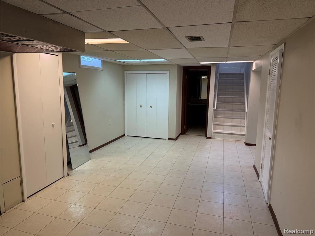9001 Shannon Drive, Sterling Heights, MI 48314 — Photo 34