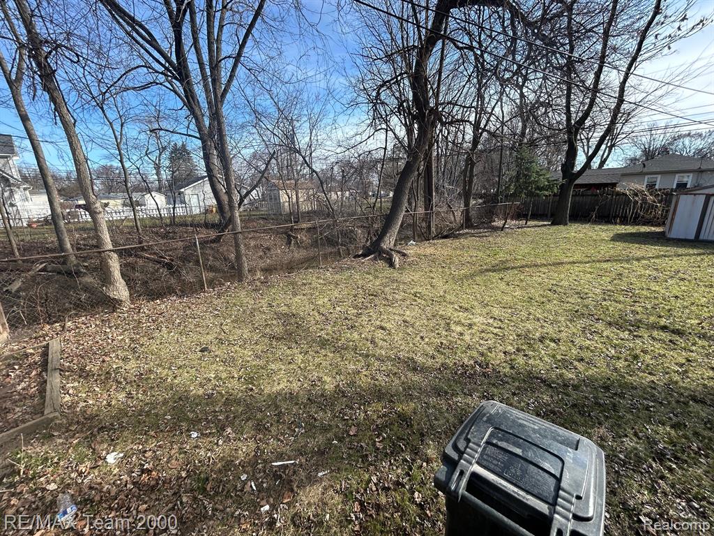 5627 Gertrude St., Dearborn Heights, MI 48125 — Photo 19