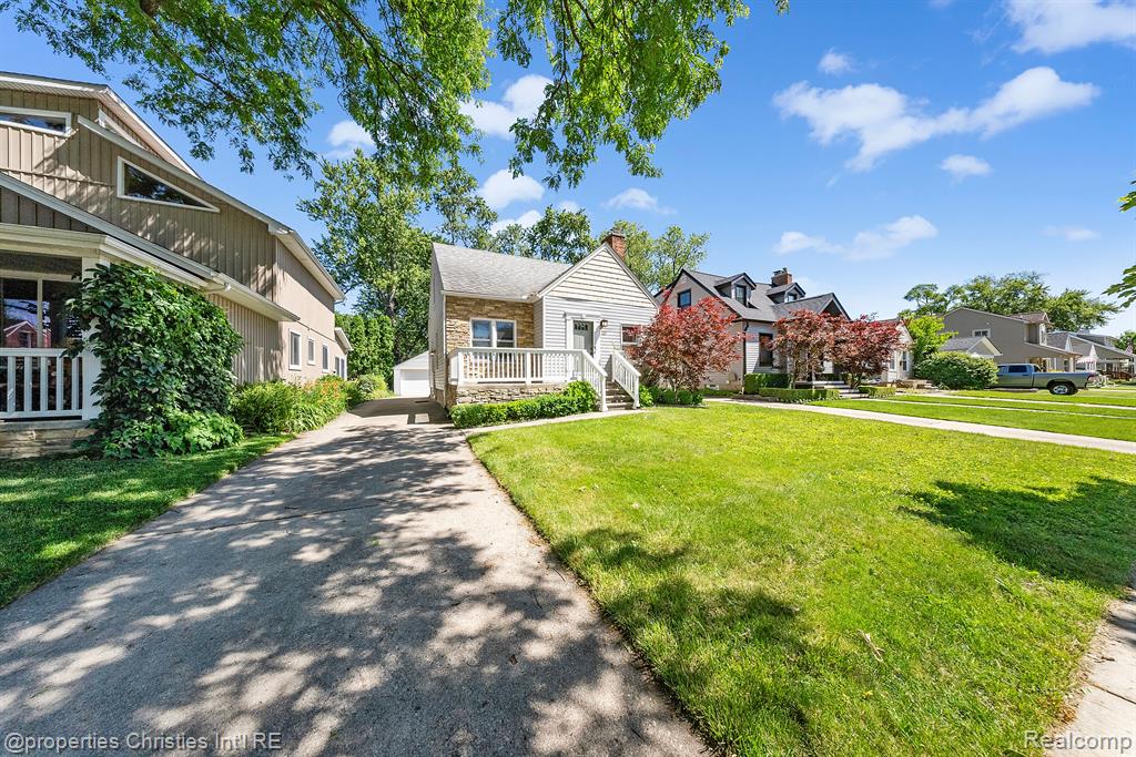 972 HARVARD Road, Berkley, MI 48072 — Photo 6