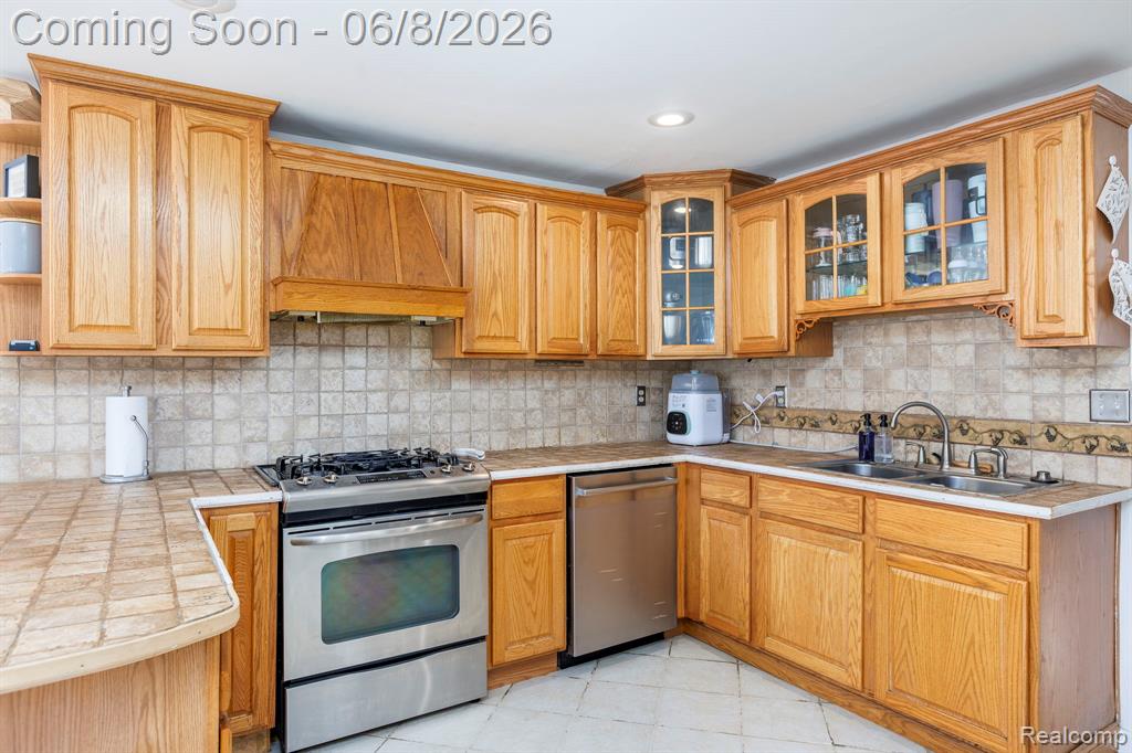 401 Pointe Tremble Road, Algonac, MI 48001 — Photo 18