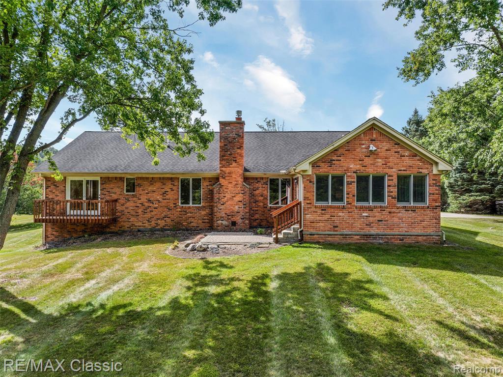 4150 Heatherwood Drive, Commerce Twp, MI 48382 — Photo 5