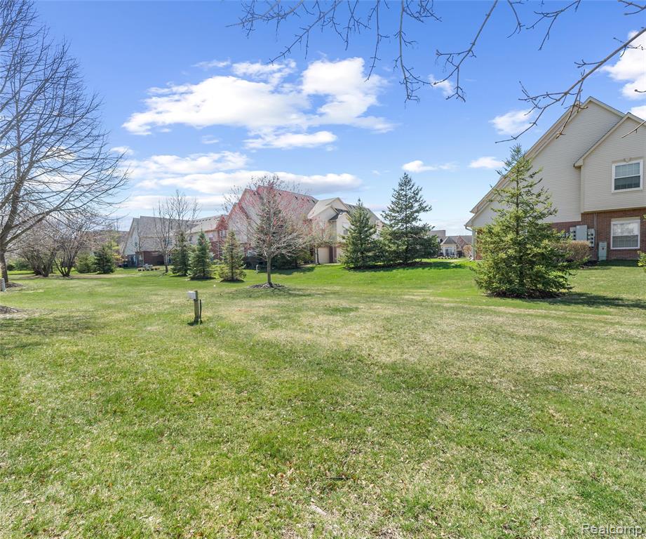 4090 Brighton Lane, 91, Canton, MI 48188 — Photo 68