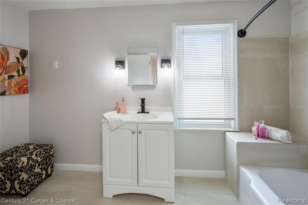 9259 W Outer Drive, Detroit, MI 48219 — Photo 24
