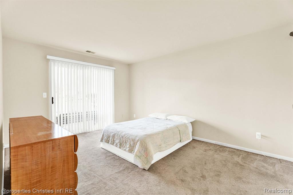 16832 Glenmoor Boulevard, Macomb, MI 48044 — Photo 21